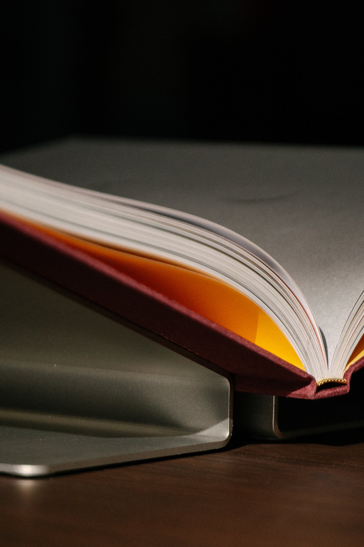 1.0 - Soporte para libros